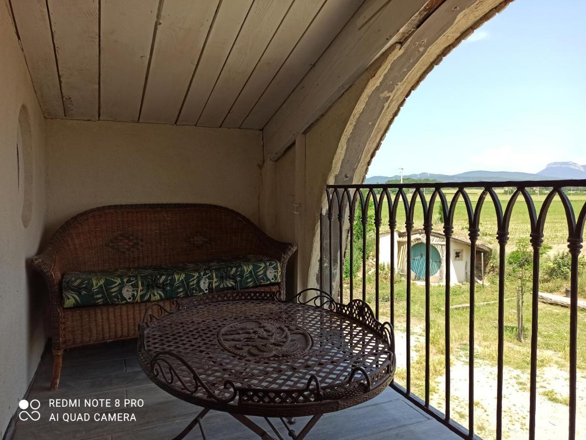 La Boheme Bed & Breakfast Charols Exterior foto